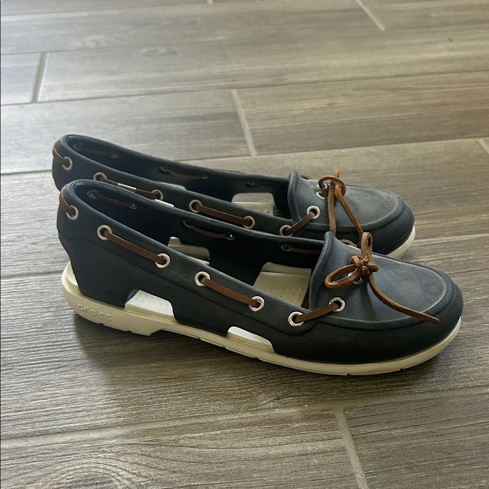 Crocs Women's navy and Brown Boat Shoes